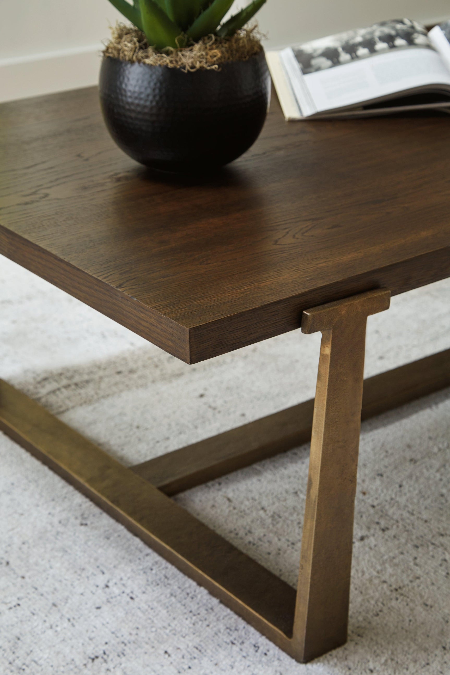 Balintmore Brown/gold Finish Coffee Table - Ella Furniture